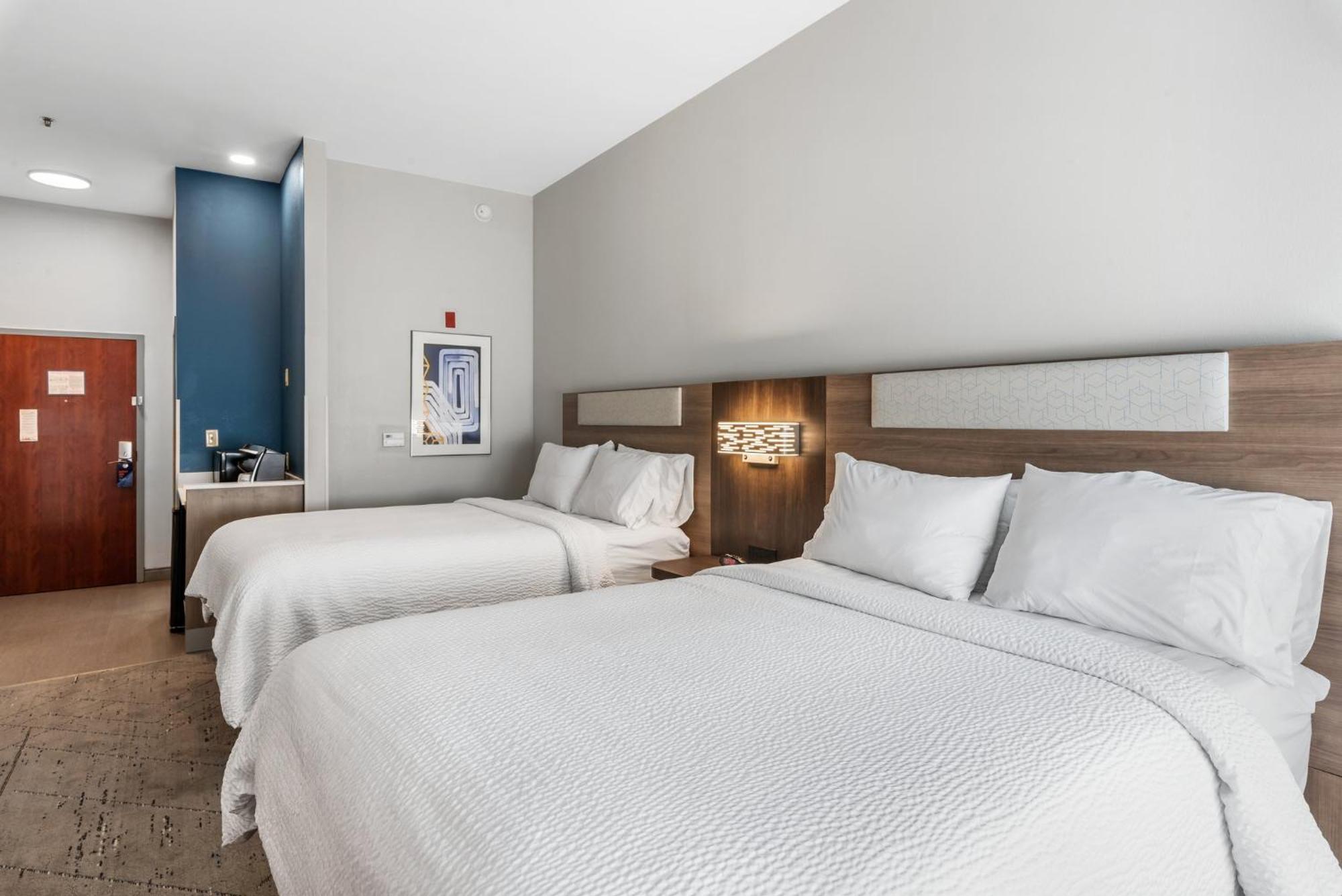 Hotel Express & By Ihg Maumelle